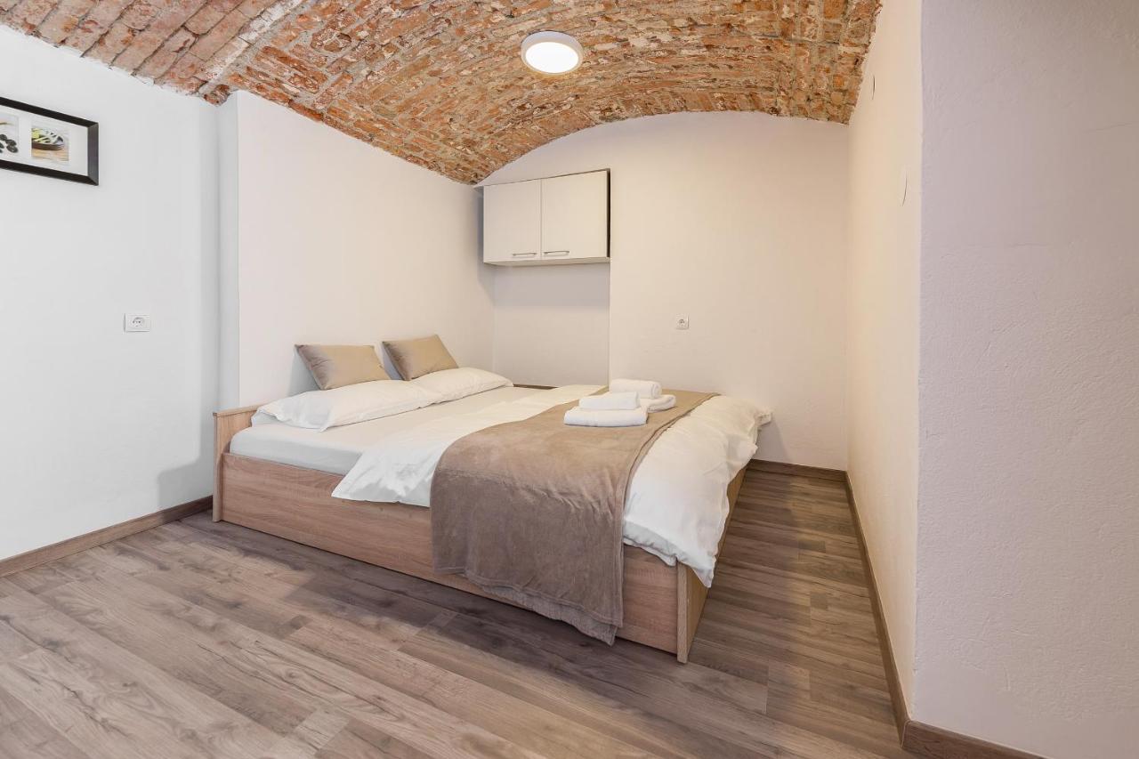 Apartman Gong