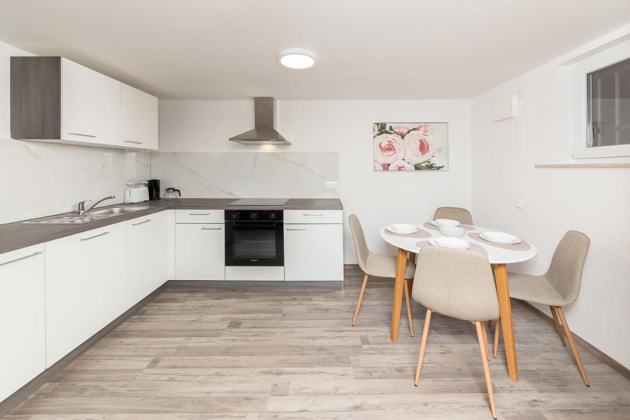 Apartman Gong *