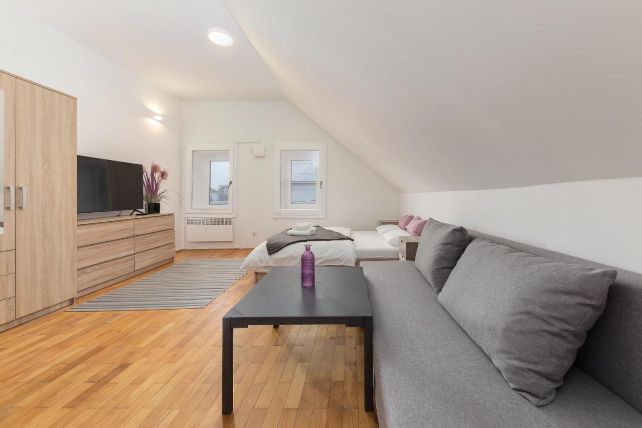 Apartment Gong *